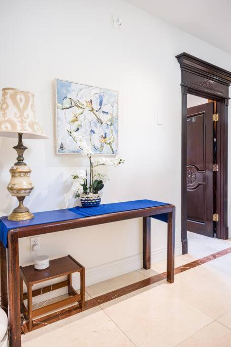 Entire Second Flr - Santa Monica Luxury Roman Villa Los Angeles Exterior foto