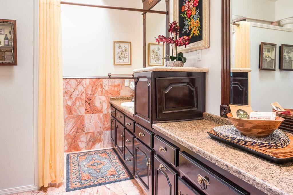 Entire Second Flr - Santa Monica Luxury Roman Villa Los Angeles Exterior foto