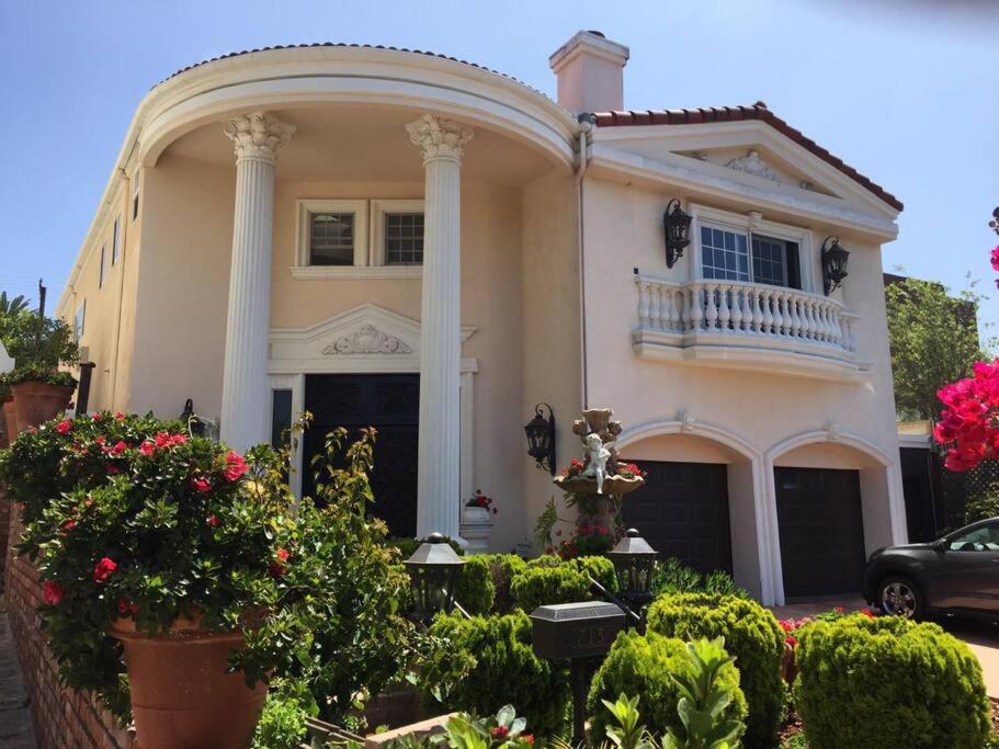 Entire Second Flr - Santa Monica Luxury Roman Villa Los Angeles Exterior foto