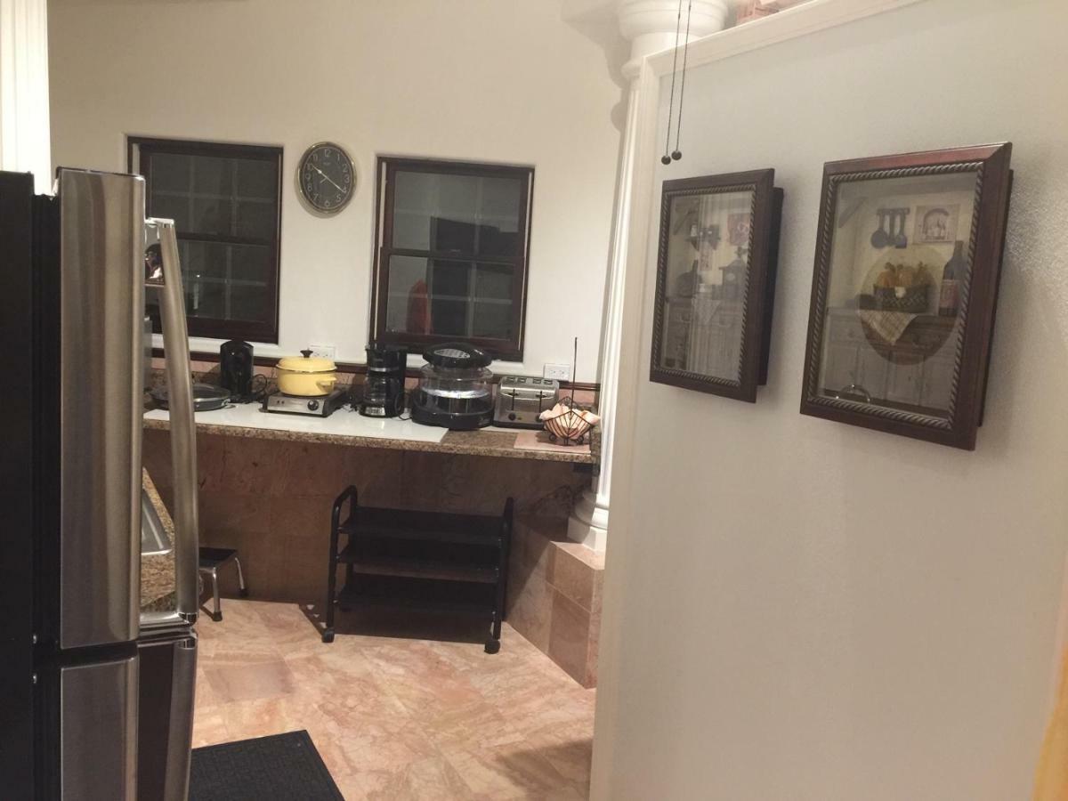 Entire Second Flr - Santa Monica Luxury Roman Villa Los Angeles Exterior foto